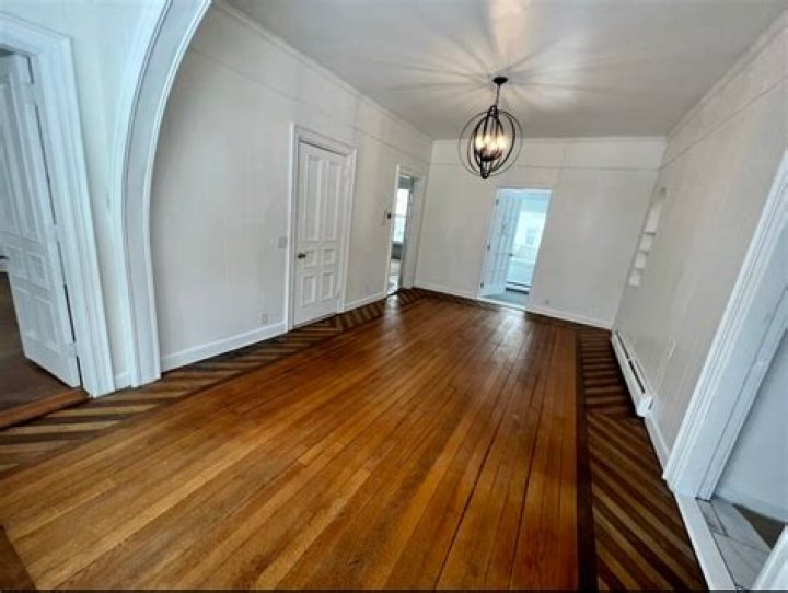 16 Arlington
