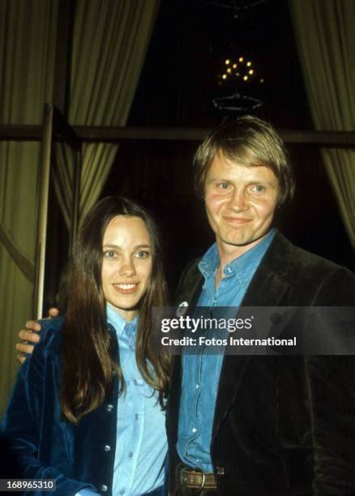 1977: Actor Jon Voight and his second wife Marcheline Bertrand photographed in 1977. Photo / Getty Images