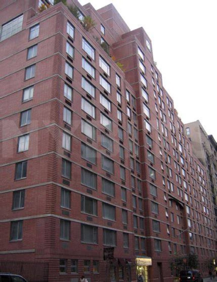 21 Chelsea, 120 West 21st Street - Rentals in Chelsea