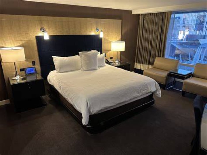 A King Room at the new Holiday Inn Queenstown Remarkables Park. Photo / Supplied
