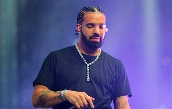 A picture of Drake