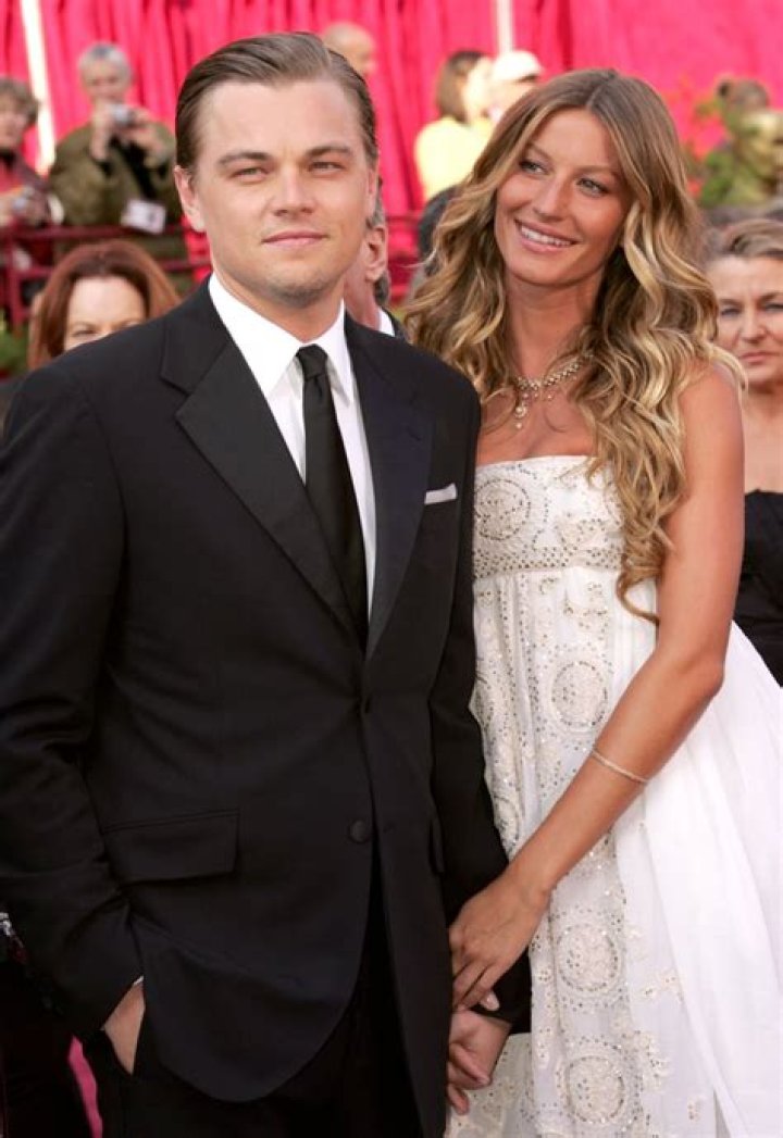 Actor Leonardo DiCaprio and Gisele Bundchen arrives at the 77th Annual Academy Awards. Photo / Getty 