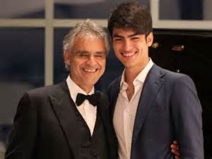 Amos Bocelli height