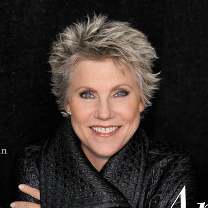 Anne Murray Net Worth, Age, Height, Weight, Family, Wiki 2024