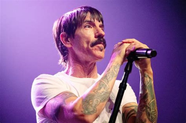 Anthony Kiedis of Red Hot Chili Peppers hospitalised as band cancels