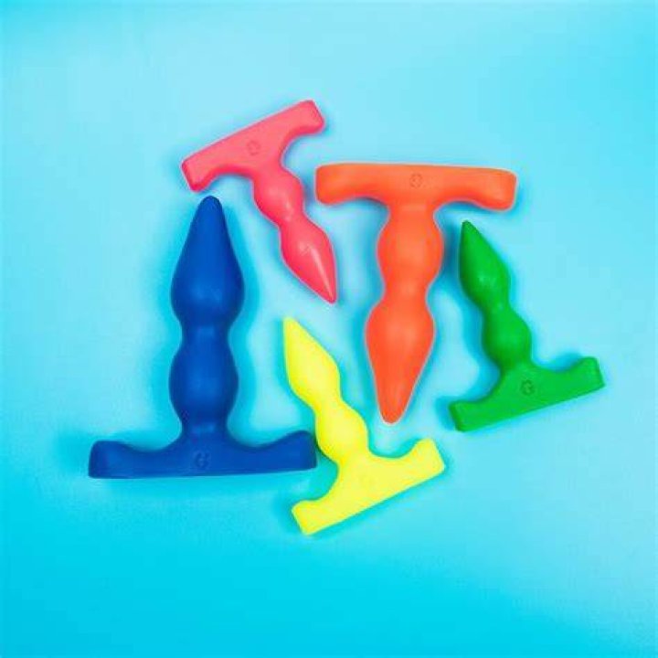 Apex UV Butt Plugs