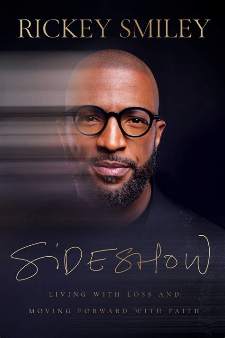 Are Rickey Smiley's kids his own? Everything we know about the comedian