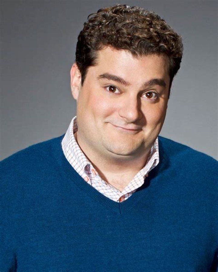 Bobby Moynihan weight
