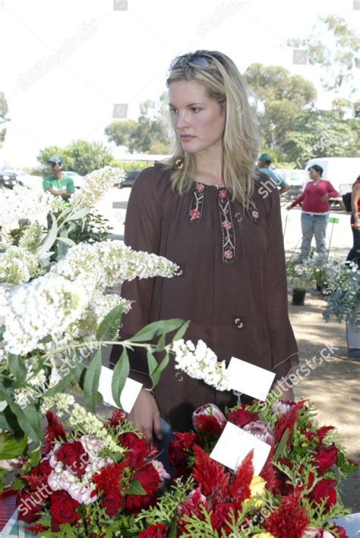 Bridgette Wilson-Sampras as Princess Adrina in Mortal Kombat
