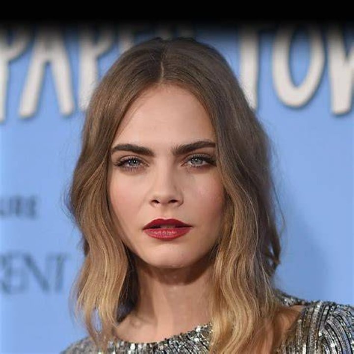 Cara Delevingne - Age, Bio, Birthday, Family, Net Worth