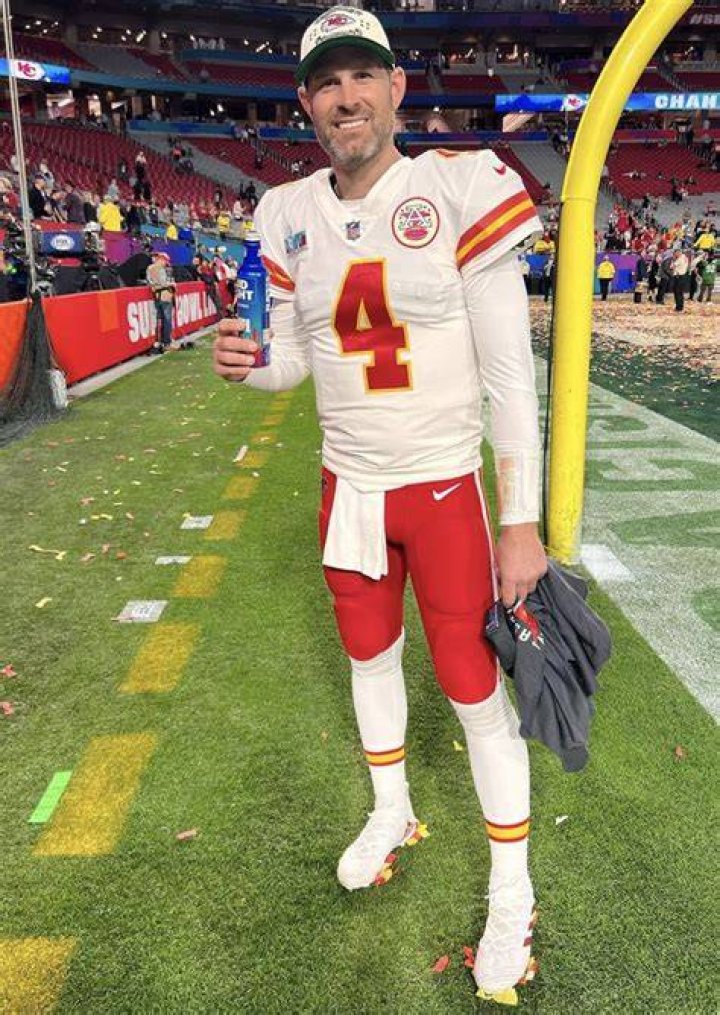 Chad Henne Career