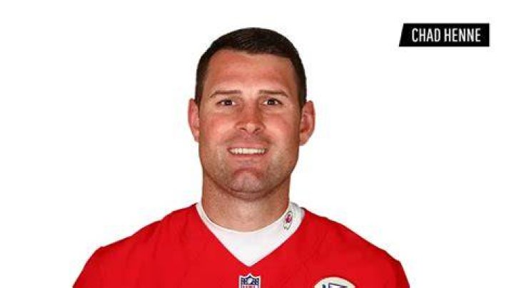 Chad Henne: Footballer, Wife, NFL, Dolphins, Net Worth!