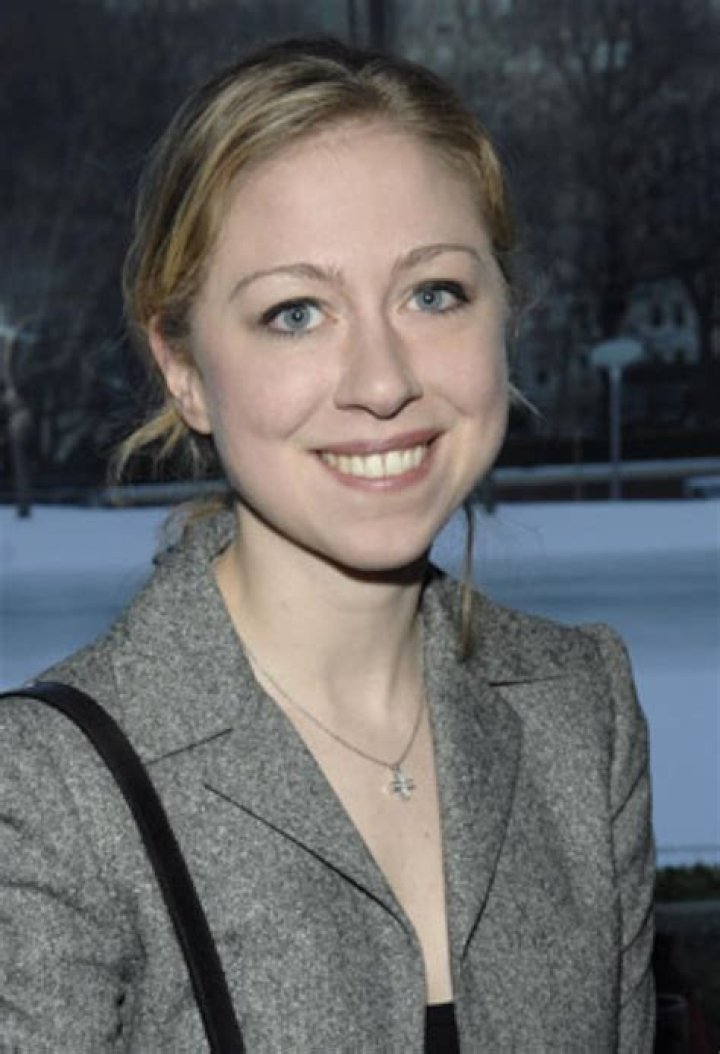 Chelsea Clinton height