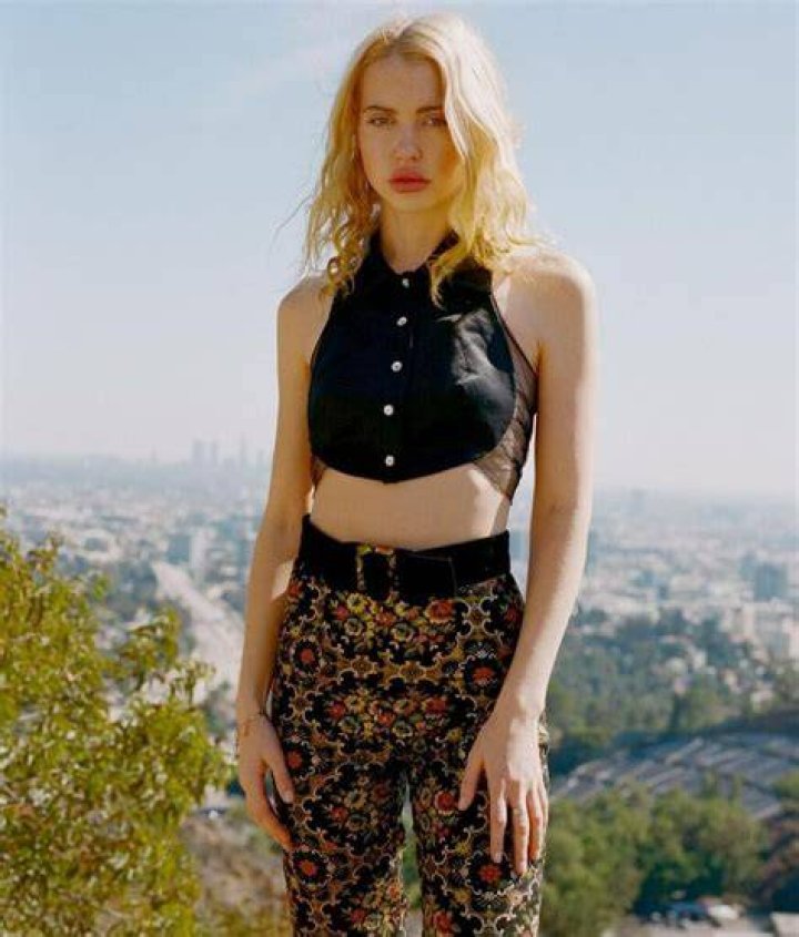 Chloe Cherry age, biography, height, Wiki, boyfriend, net worth, and latest updates