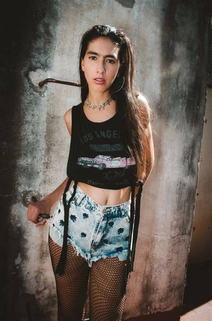 Clothing, Beauty, Skin, Photo shoot, Model, Lip, Shoulder, Photography, Dress, Design, 