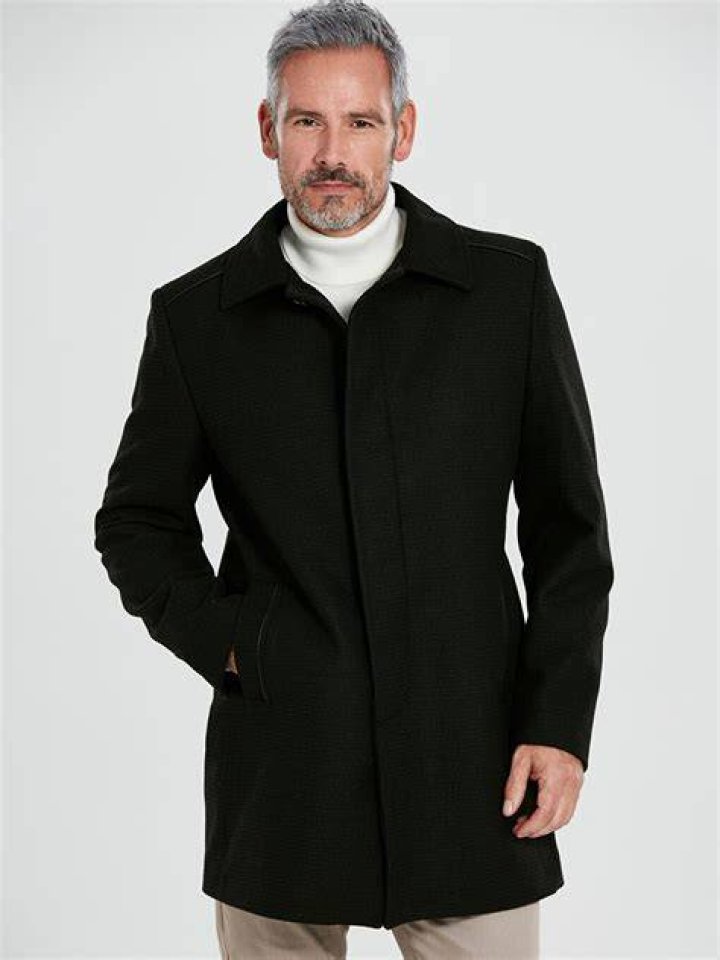 Clothing, Collar, Coat, Shirt, Photograph, Dress shirt, Outerwear, Suit, Formal wear, Style, 