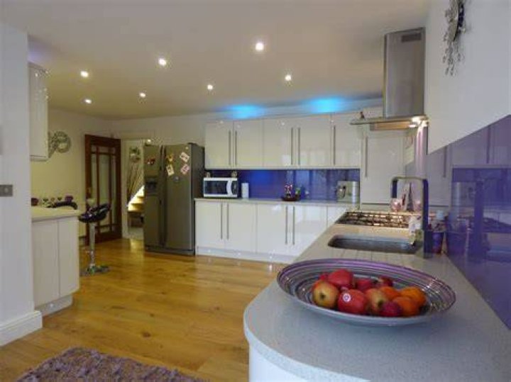 Countertop, Floor, Room, White, Property, Furniture, Interior design, Kitchen, Cabinetry, Tile, 