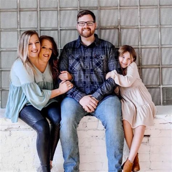 Does Brittany Daniel have a child?