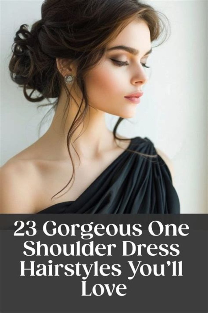 Dress, Hairstyle, Human body, Shoulder, Standing, Photograph, White, Bridal clothing, Gown, Wedding dress, 