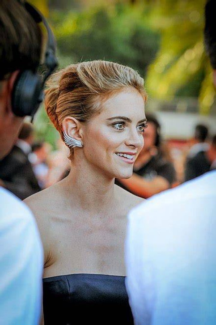 Emily Wickersham height