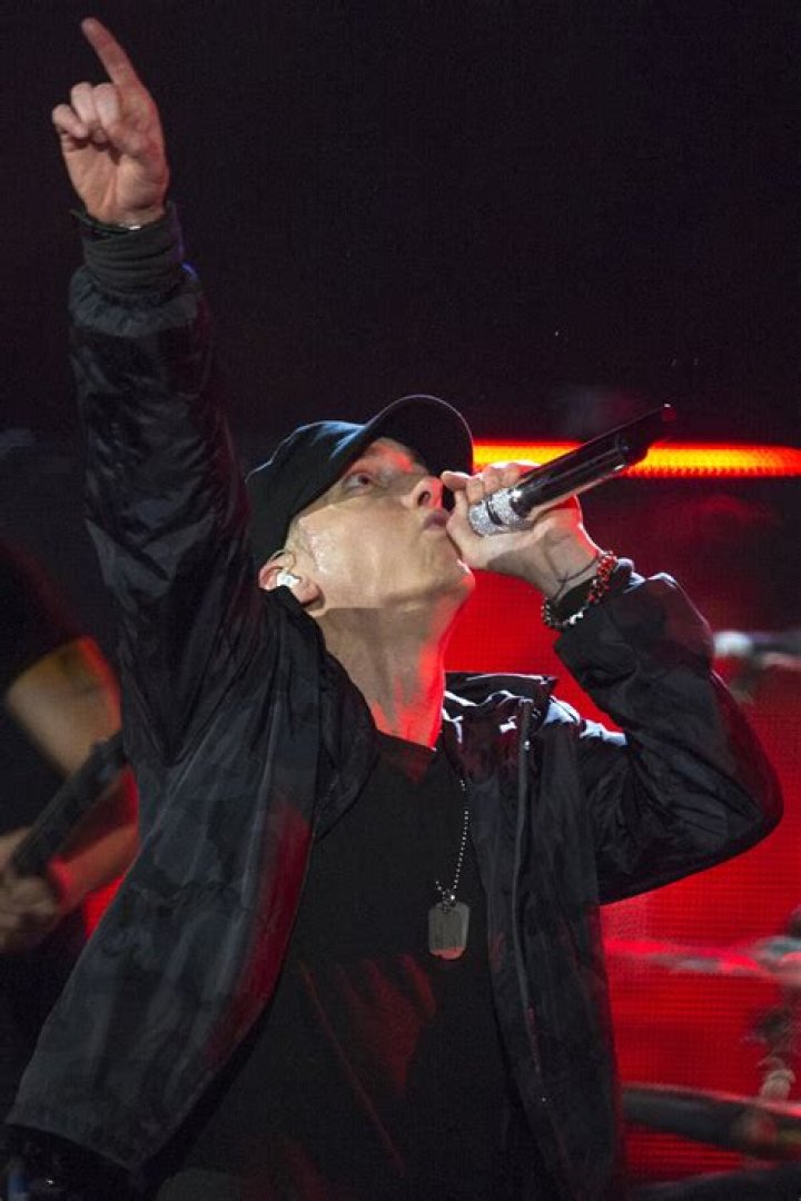 Eminem's Exwife Kim Mathers spotted w/ new look & teenage son