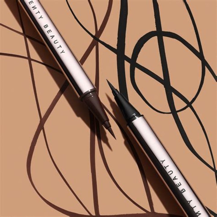 Flyliner Longwear Liquid Eyeliner 