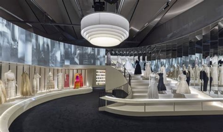 gabrielle chanel fashion manifesto at the va