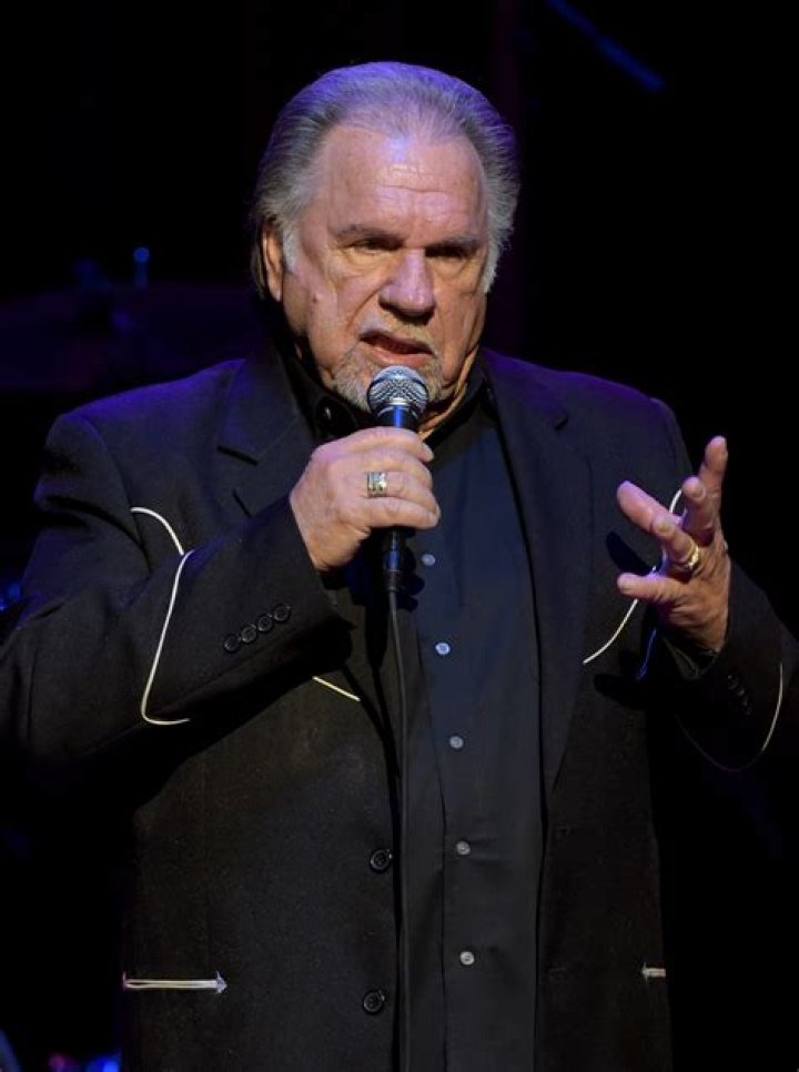 Gene Watson Net Worth, Age, Height, Weight, Family, Wiki 2024