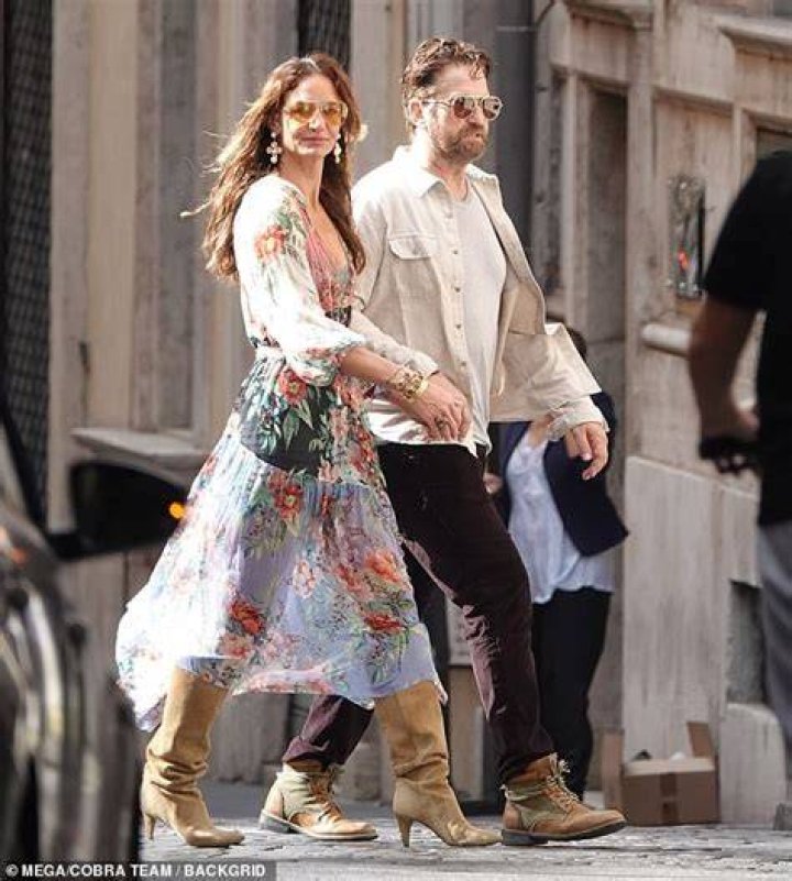 Gerard Butler and his partner have split after 6 years together