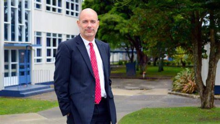 Glendowie College principal Richard Dykes says NZ beginner teachers start on much less than their counterparts in Australia. File photo