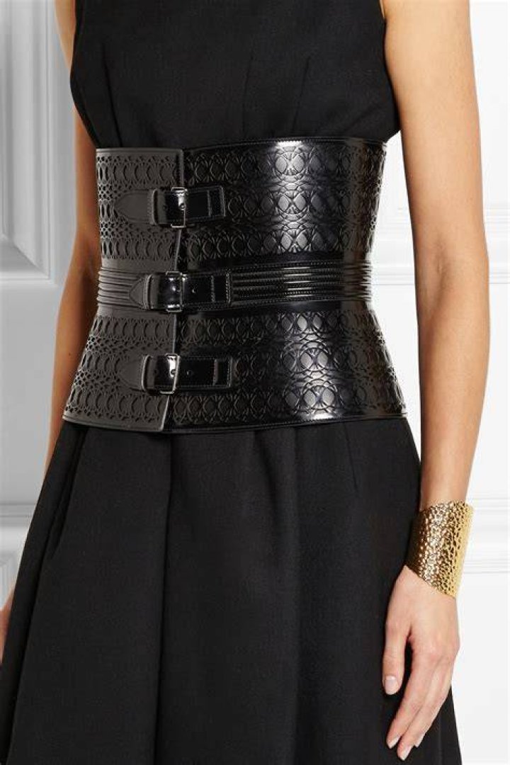 Glossed-Leather Belt