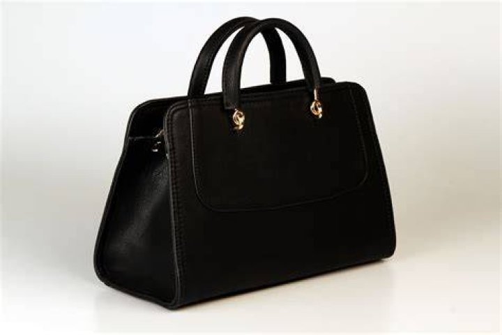 Handbag, Bag, Leather, Fashion accessory, Orange, Birkin bag, Yellow, Tan, Brown, Shoulder bag, 