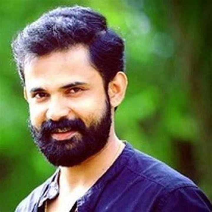 Harikrishnan Net Worth, Height, Age, Affairs, Bio and More