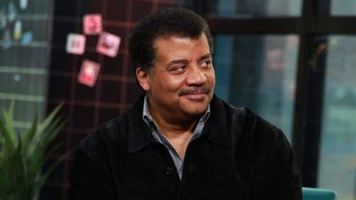 How did Neil deGrasse Tyson meet his wife? How did Neil deGrasse Tyson meet his wife?