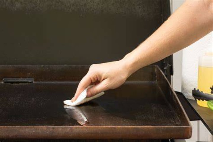 How To Clean a Flat Top Grill