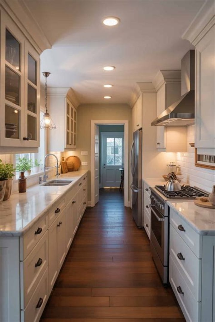 How to Make the Most of a Galley Kitchen