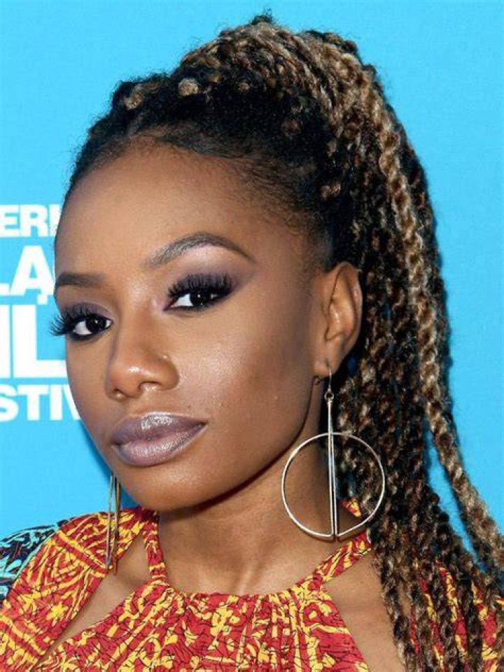 Imani Hakim's bio Imani Hakim's bio