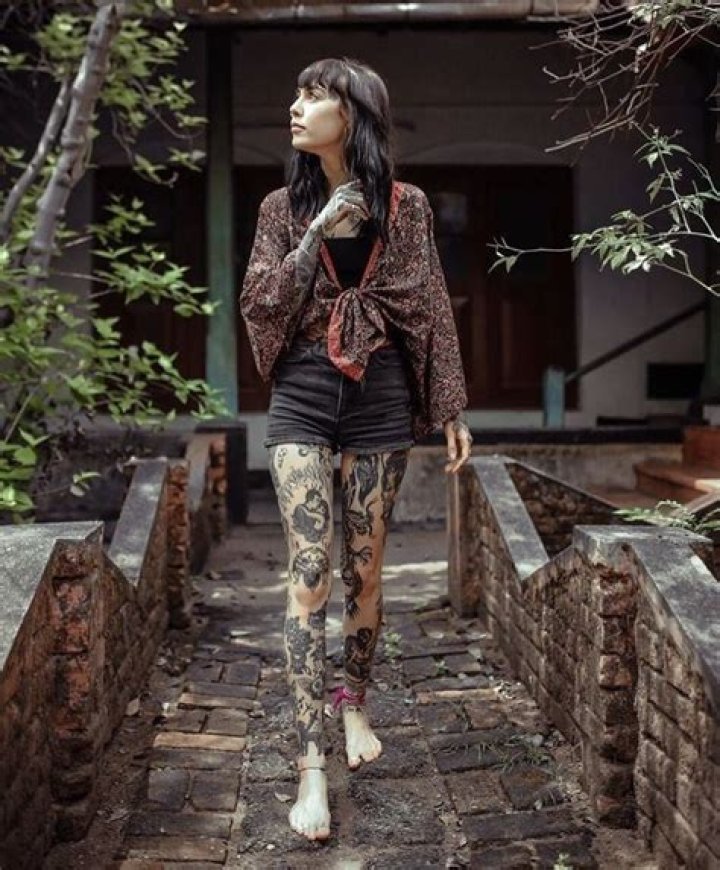 Inked ladies Inked ladies