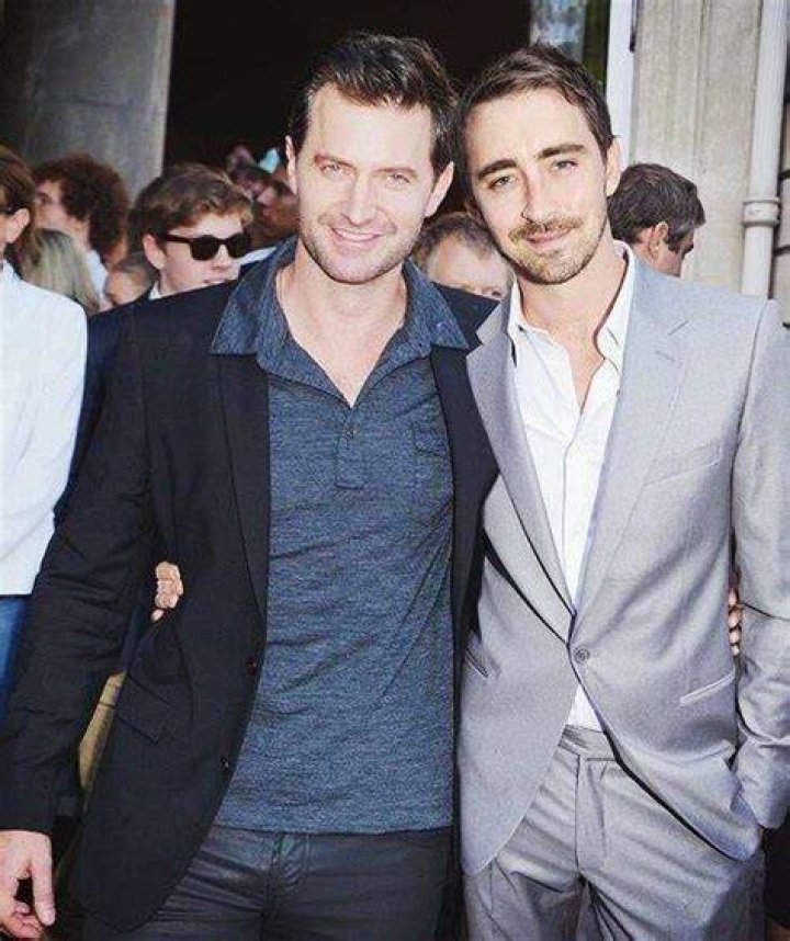 Is Richard Armitage Gay