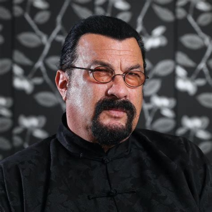 Is Steven Seagal hair a wig or what? Hairmanstyles