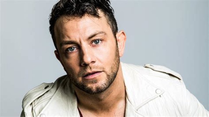 Jonathan Sadowski Net Worth, Age, Height, Weight, Family, Wiki 2024