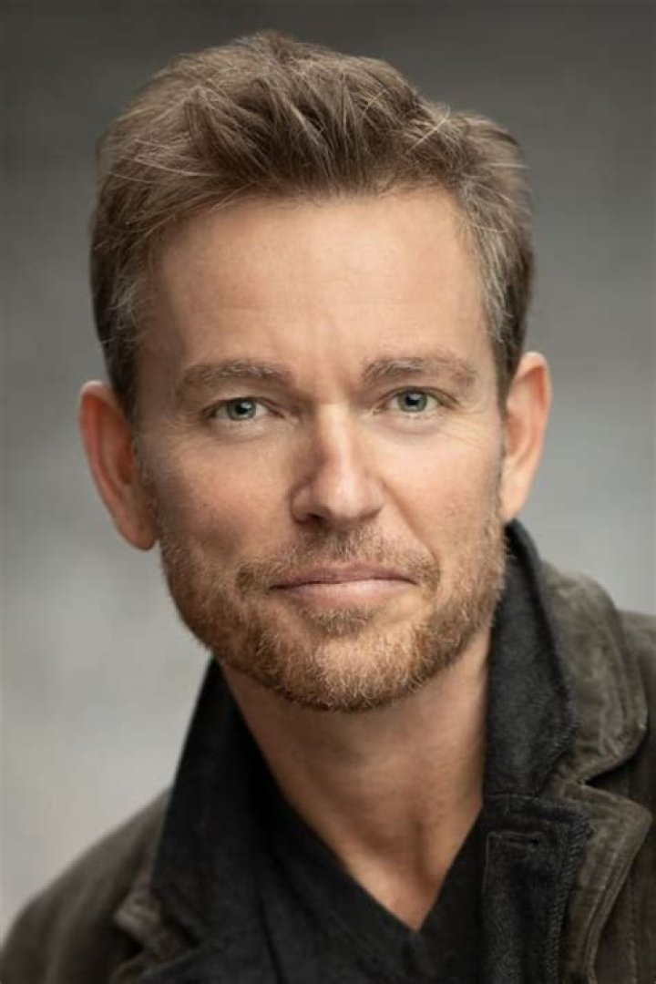 Jonathan Scarfe Net Worth, Age, Height, Weight, Family, Wiki 2024