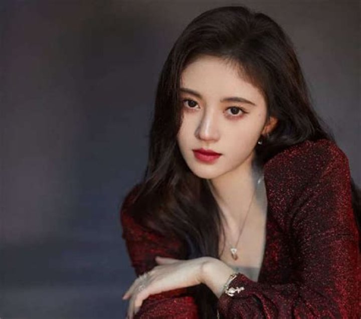 Ju Jingyi Net Worth, Age, Height, Weight, Family, Wiki 2024