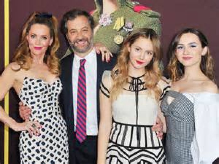 Judd Apatow height