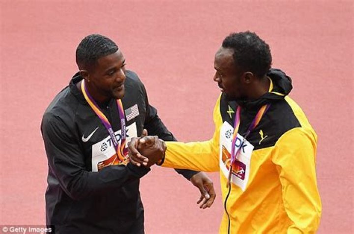 Justin Gatlin jeered at ceremony after beating Usain Bolt Daily Mail