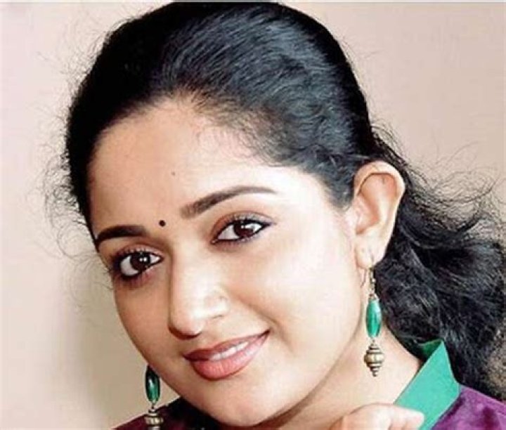 Kavya Madhavan Age, Height, Affairs, Net Worth, Bio and More