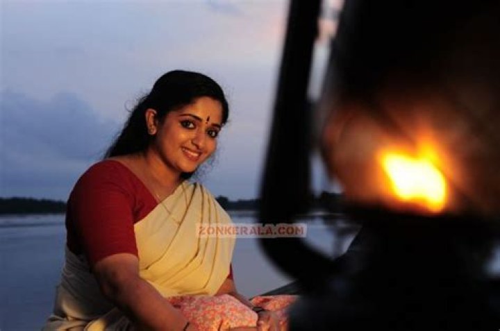 Kavya Madhavan Pic