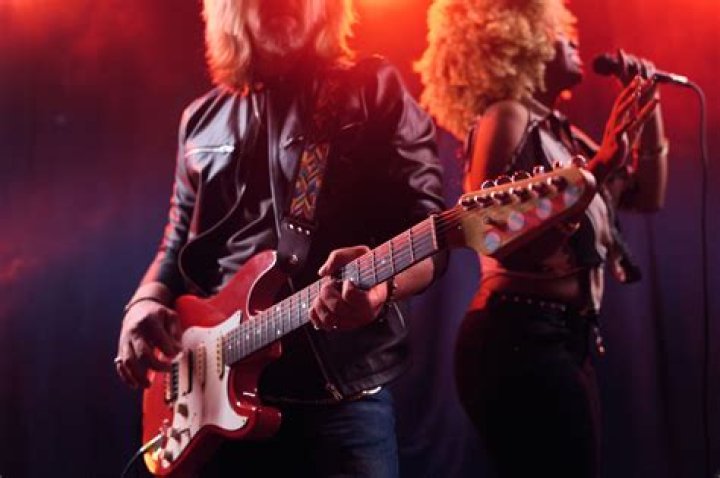 Kelly Hansen: Rising Star In The Rock Music Scene