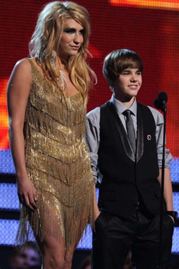 Kesha height