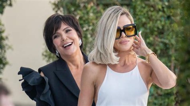 Khloe Kardashian confronts Kris Jenner over her infidelity